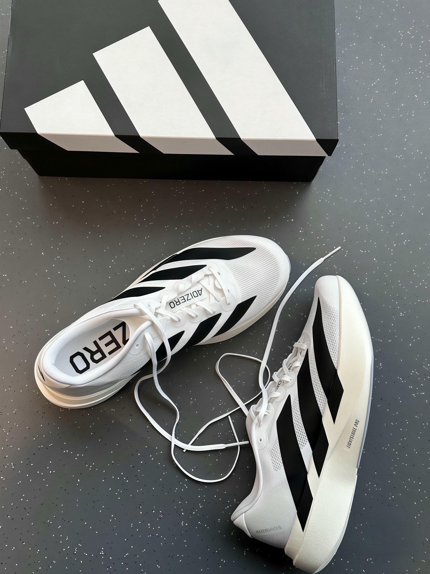 新鞋上脚 | ADIZERO EVO Sl,颜值与实力兼备🛹